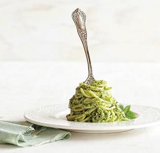 Basilicum walnotenpesto