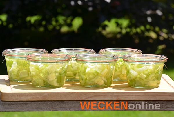 Bleekselderij inmaken