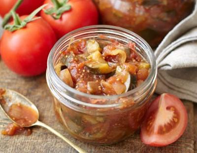 Courgette- tomatenchutney