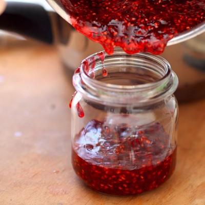 Frambozen kruisbessenjam