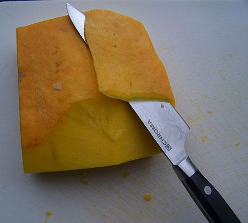 Schil_pompoen_snijden