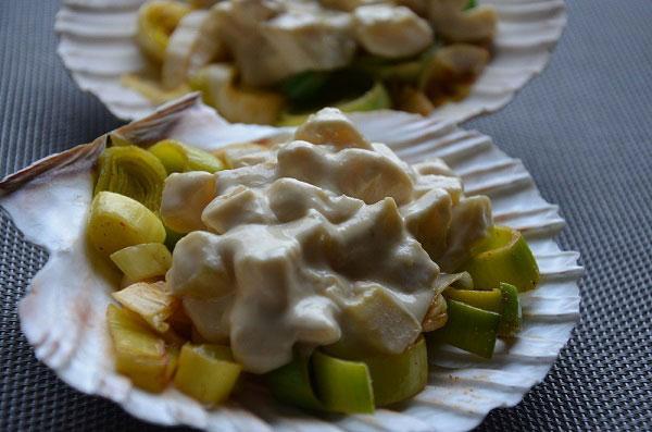 Sint-Jakobsnoten met crumble en artisjok