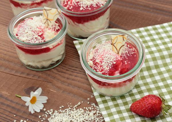 Mascarpone met aardbeienjam