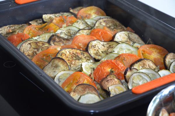 Tian maken (Courgette, aubergine en tomaten)