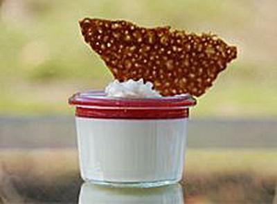 Panna cotta met aardbeien