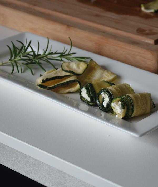 Courgette rolletjes van gedroogde courgette