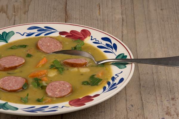 Erwtensoep uit de slowcooker