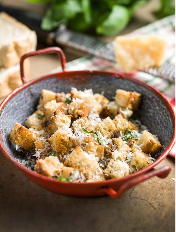 Parmezaan croutons
