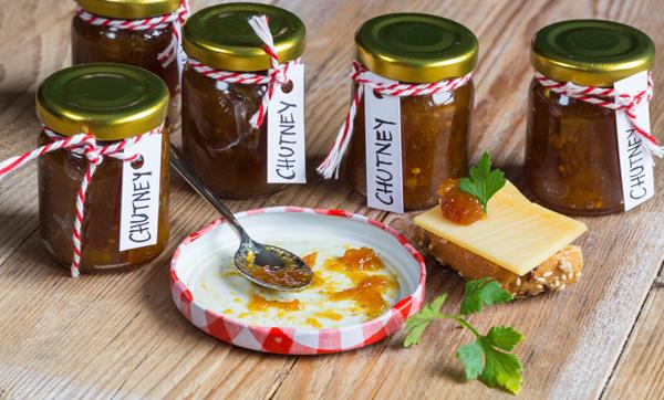 Uien- ananas chutney