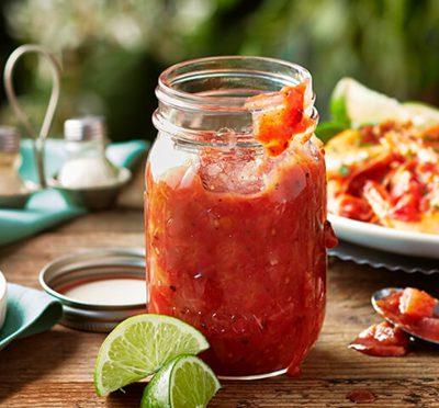 Tomaten pruimen salsa