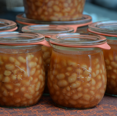 Witte bonen in tomatensaus wecken