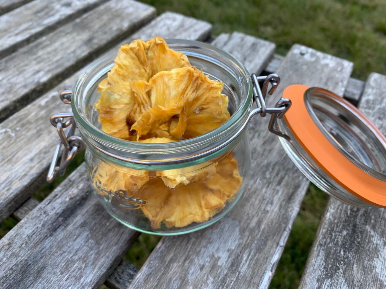 gedroogde ananas