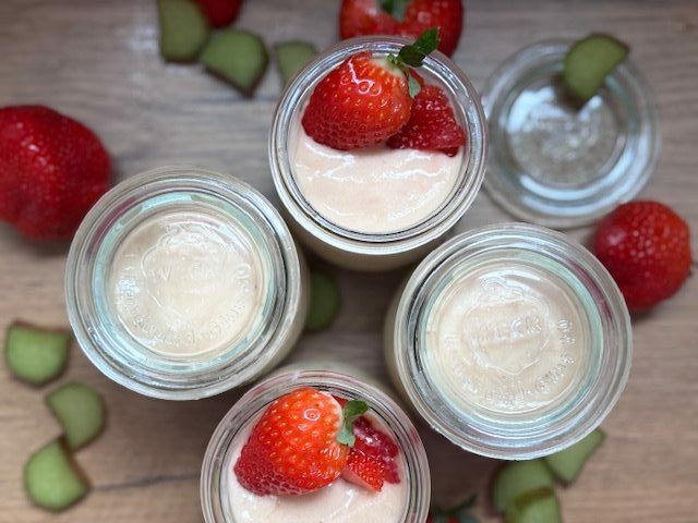 Rabarber – aardbeienmousse